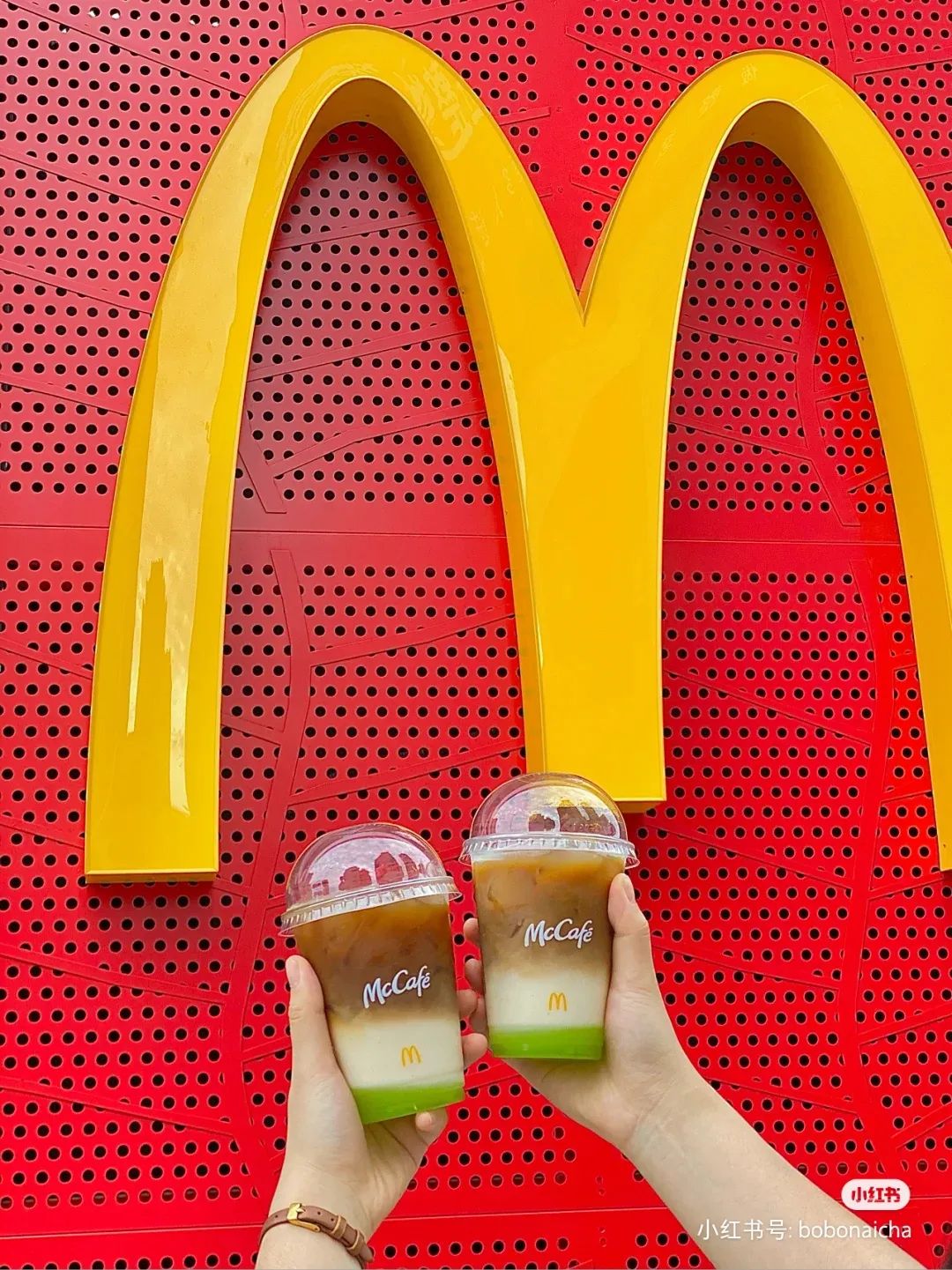 星巴克燕麦拿铁是用什么咖啡,麦当劳燕麦拿铁和浓香拿铁