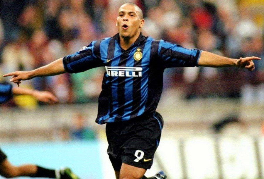 罗纳尔多评价巴西1比7,罗纳尔多跟梅西跟c罗谁更厉害