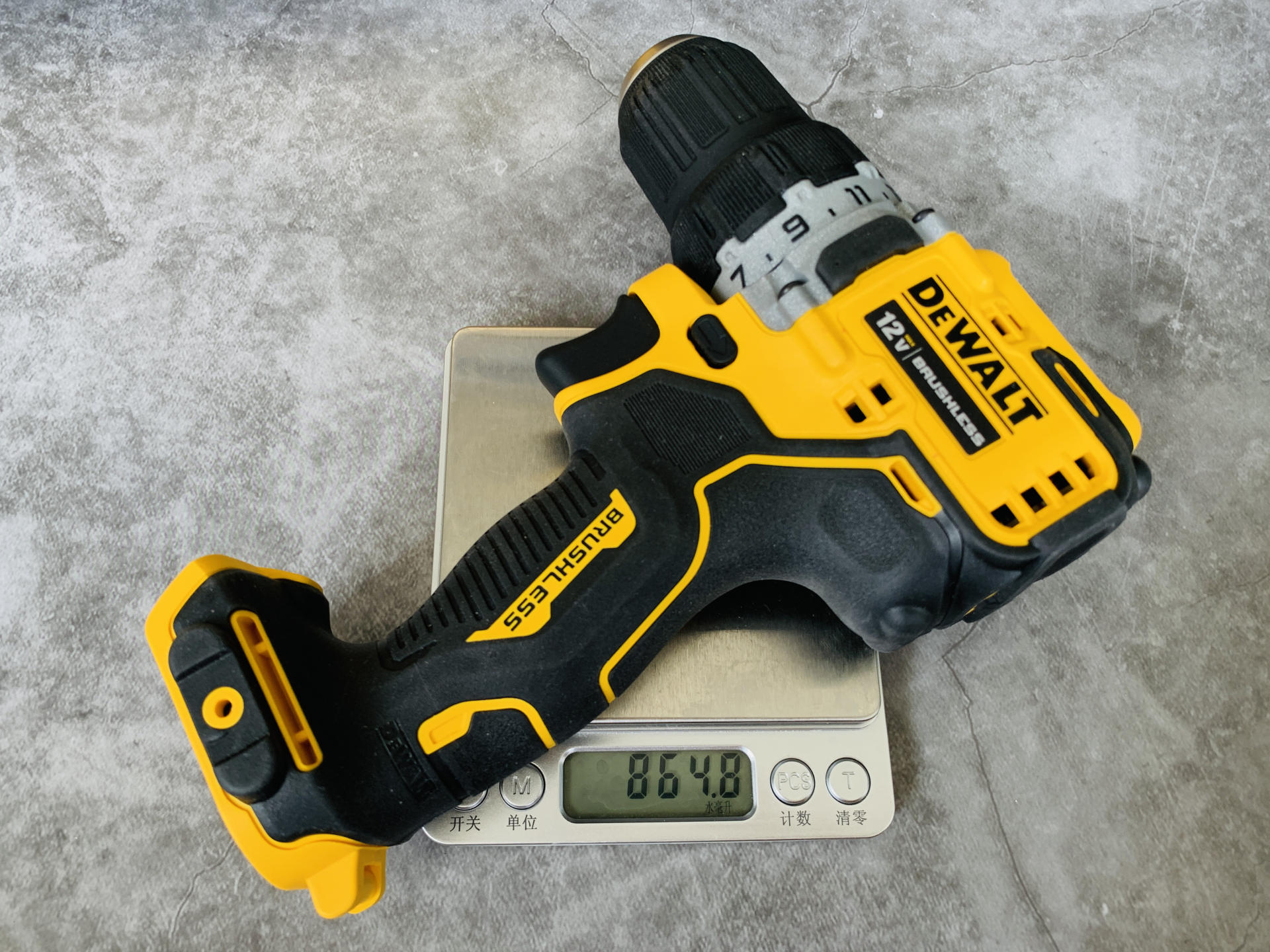 得伟锂电钻哪个型号的好,得伟dcd999锂电钻