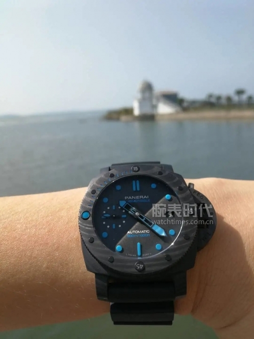 网友晒上千万的手表,网友晒1300手表