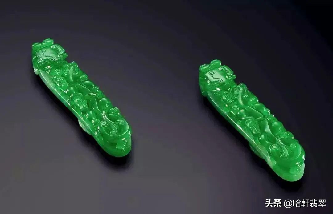 100块钱的翡翠如意是真的吗,上万的翡翠如意