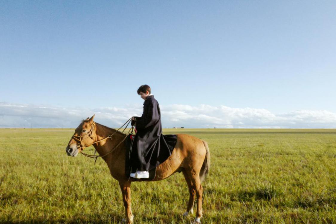 王源的运动技能,王源能歌善舞