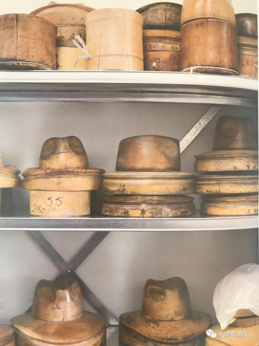 香奈儿chanel2024春夏高级成衣系列,chanel卖衣服