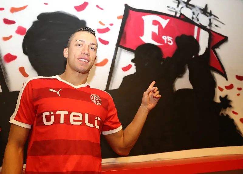 久尔吉奇小传丨塞国脚欧联杯梅开二度，哈马比坏男孩罢训投蓉