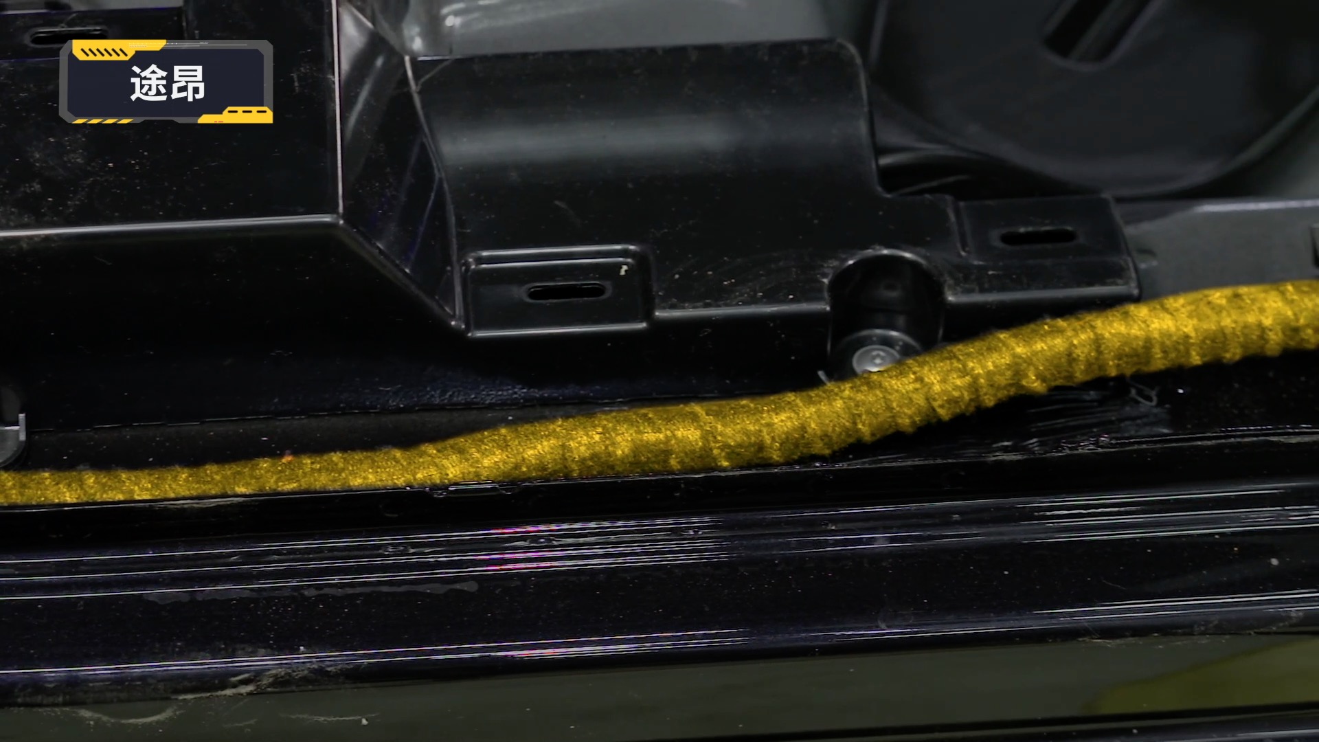 大指挥官和途昂尺寸对比,大指挥官拆车