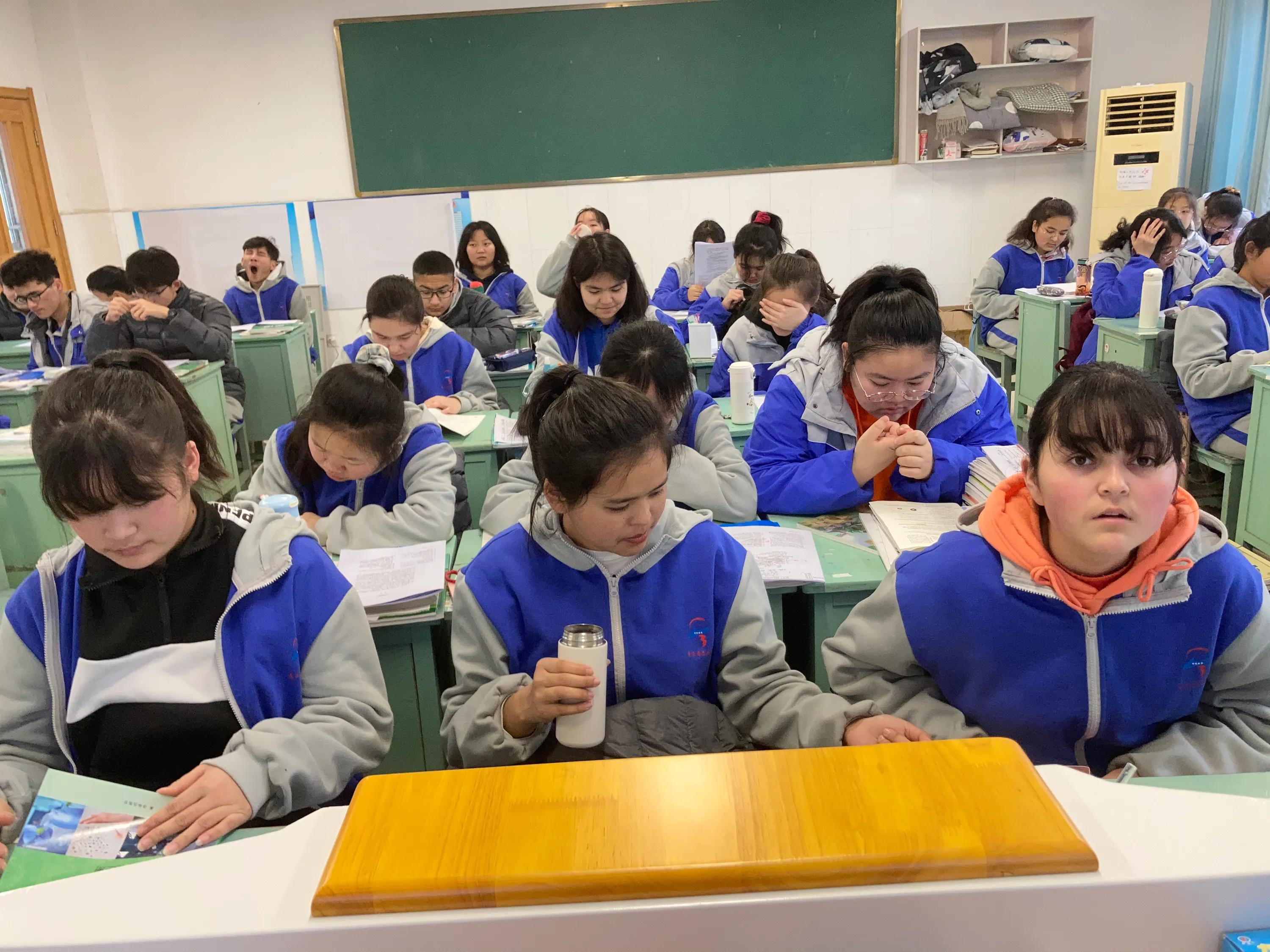 No.166（01-31）跑操全到状态好 阅读讲解善思考