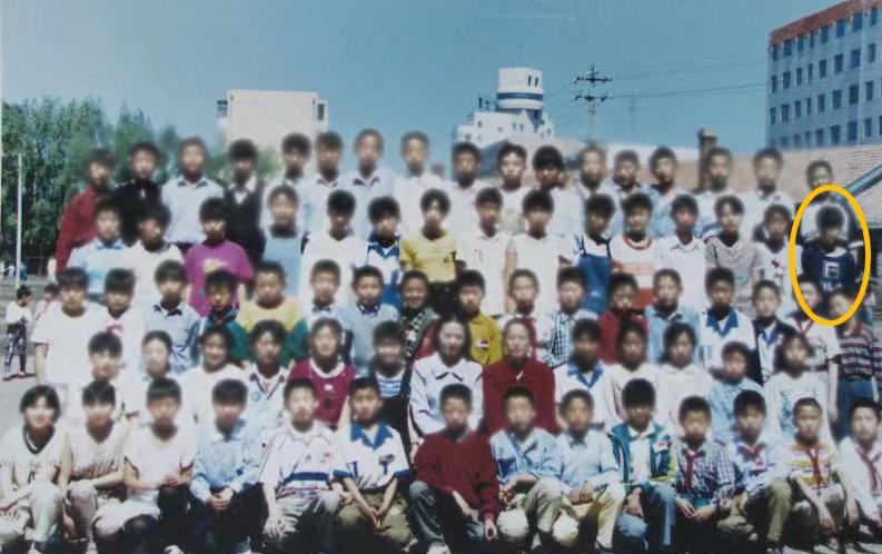 fila怎么走红的,范德彪红色斐乐