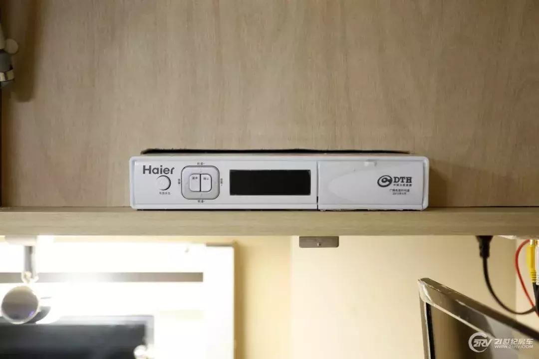 四驱带差速锁越野原厂房车,低顶四驱越野房车介绍