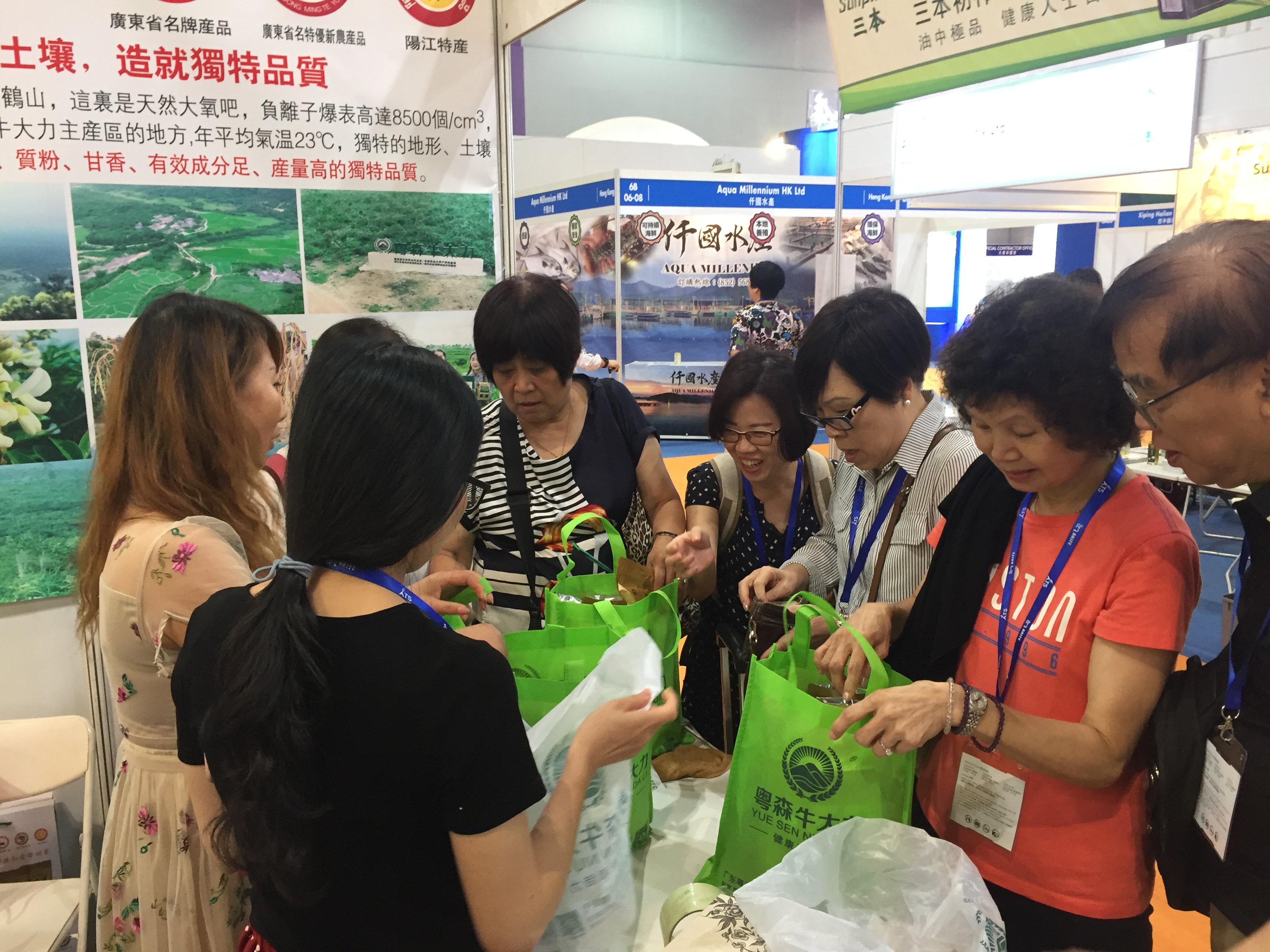 香港一带一路国际食品展，广东*江阳**这个特产迈向国际市场