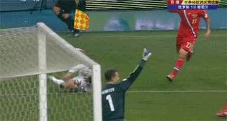 球王也假摔？盘点C罗假摔