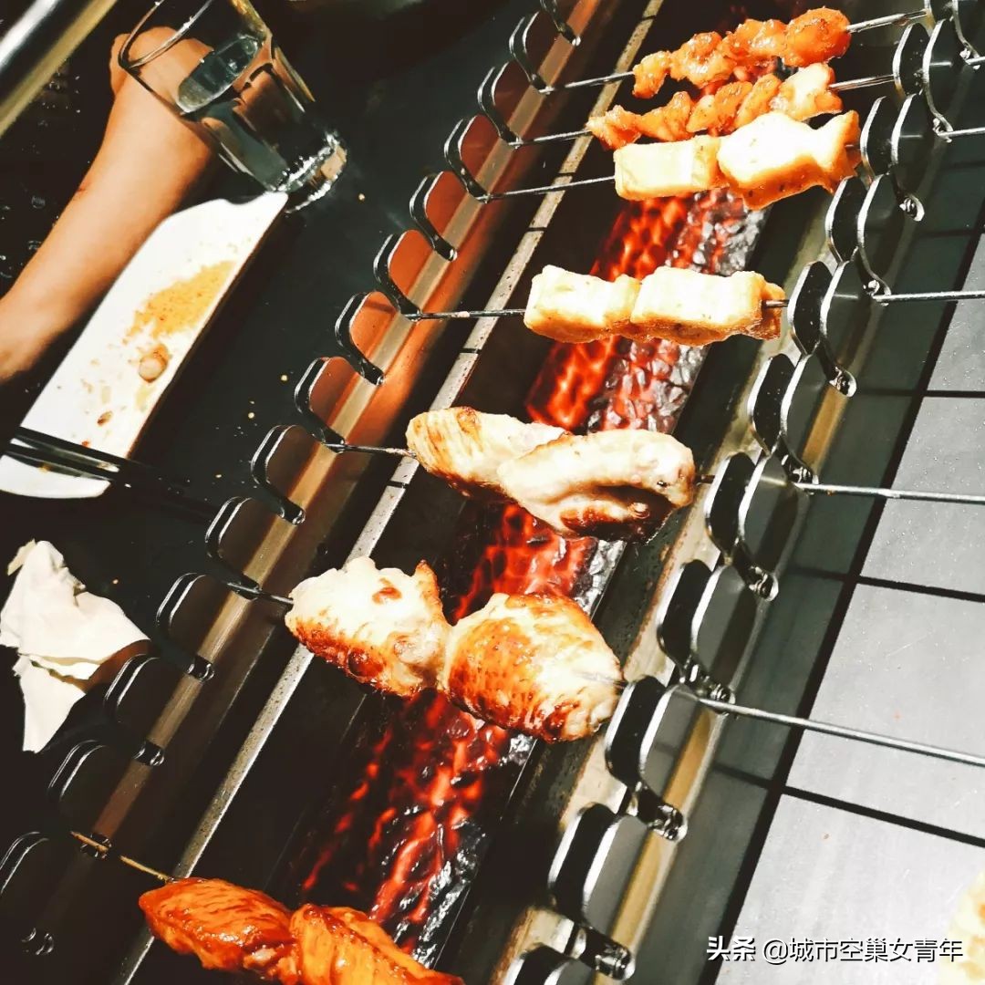 七荤八素的口腹之欲,七荤八素的口腹之欲是什么意思