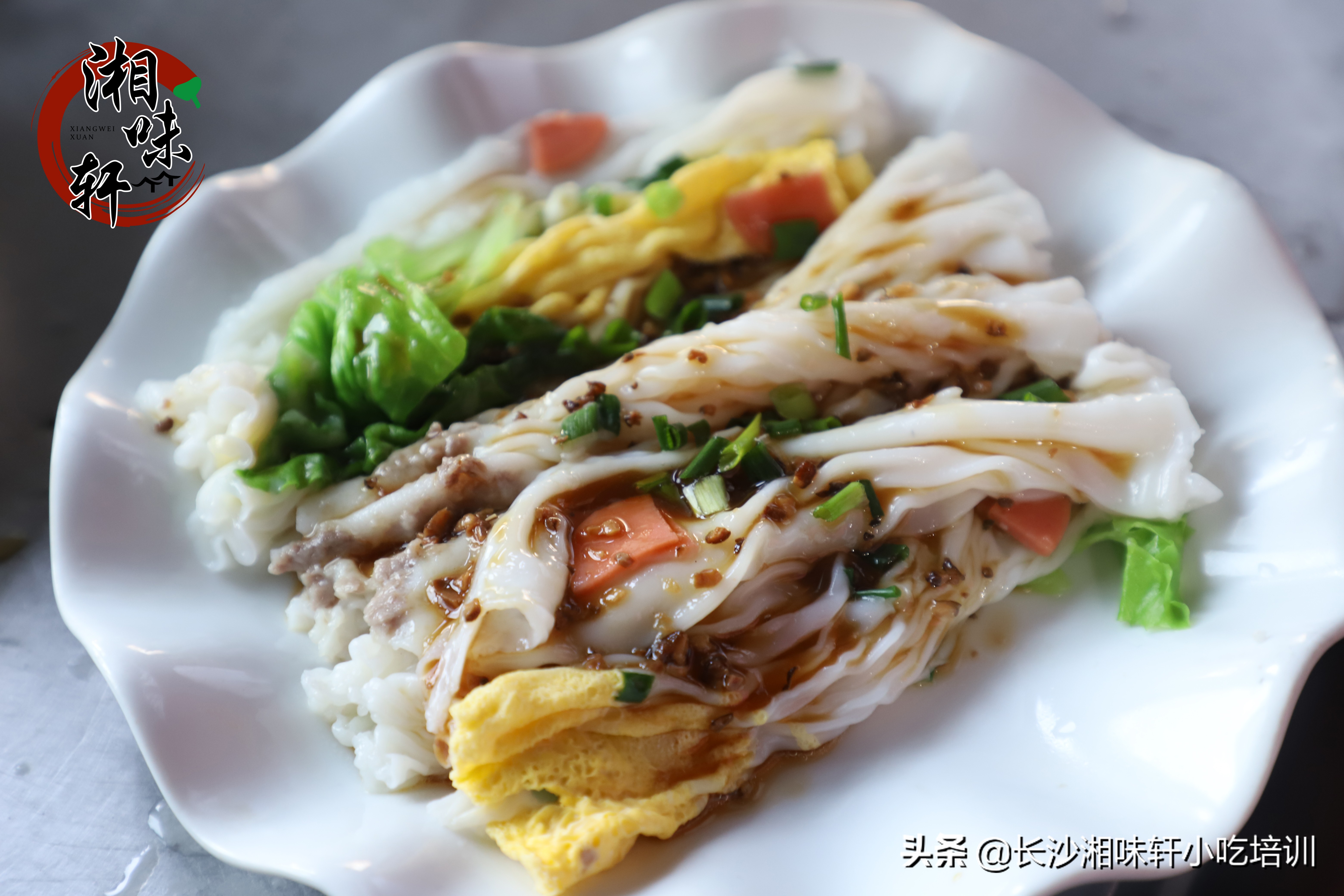 湖南正宗石磨肠粉培训,广东省石磨肠粉学习制作过程