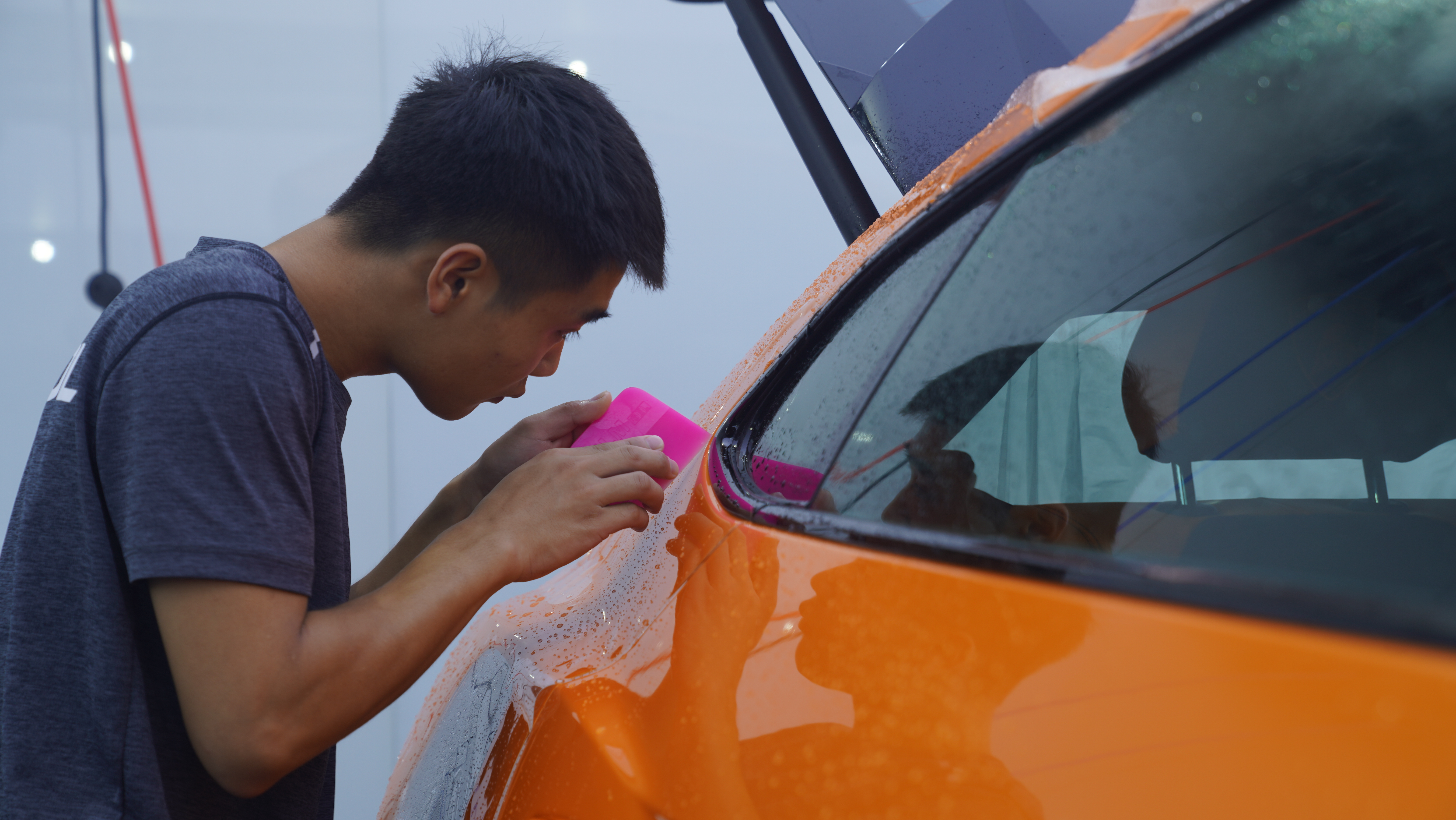 贴隐形车衣有没有必要贴膜,贴隐形车衣和贴膜有什么区别