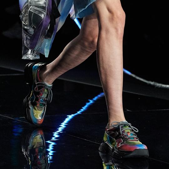 上海时装周2020金利来,sss2020上海时装周