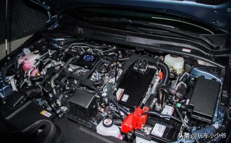 全新卡罗拉和朗逸哪个值得购买,1.6手动朗逸和1.2t卡罗拉哪个省油