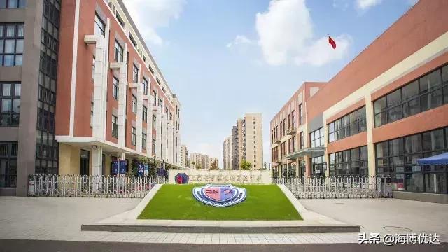 在牛校上学的体验？包玉刚\平和\世外的名校学子说出真实就读经历