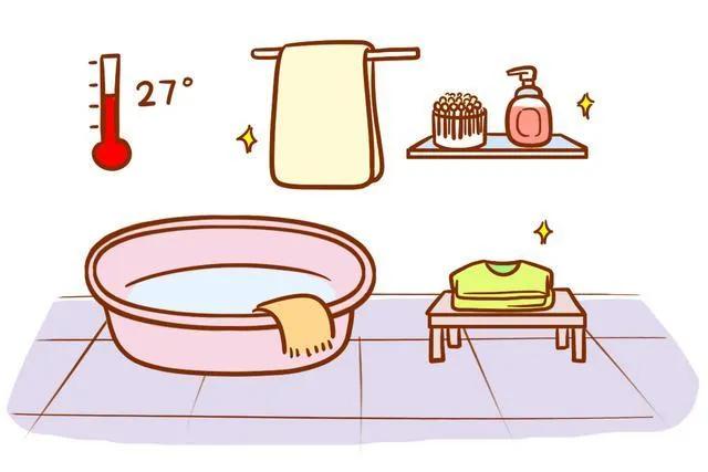 妈妈秋季长痱子擦什么好得最快,婴儿起痱子妈妈有什么忌口的