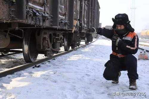 铁路最危险的三种工种,铁路一个调车组几个人