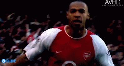 进球后的庆祝动作足球版,足球庆祝动作超燃剪辑