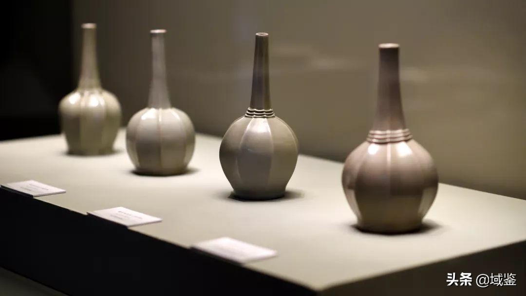 法门寺地宫秘色瓷图片,法门寺地宫出土秘色瓷底部图片