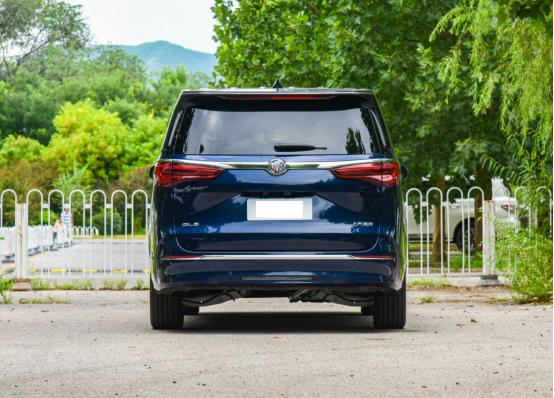 2022款超大尺寸商务全新mpv推荐,最具有性价比的大型mpv