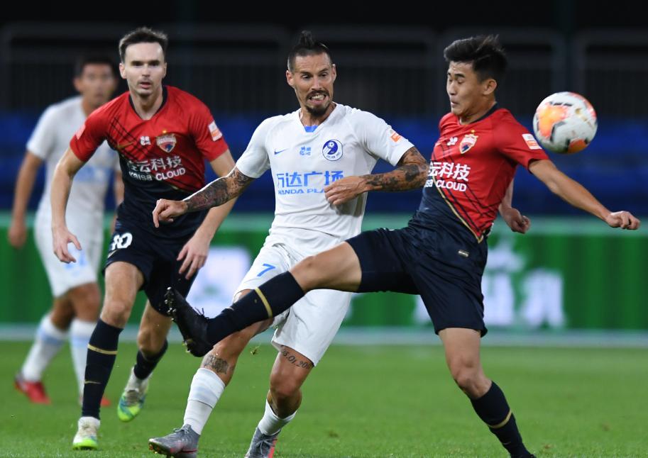 原江苏苏宁守门员顾超现状,顾超被踢出国家队