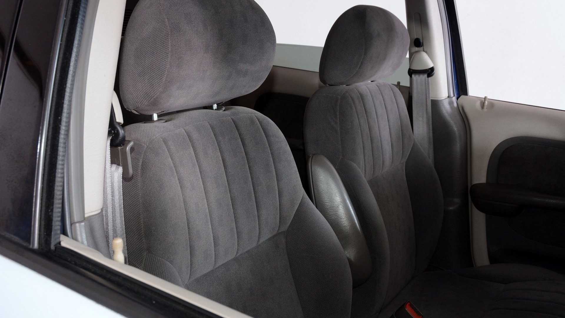 原车主身体抱恙,“神奇宝贝”涂装克莱斯勒PT漫步者将被出售