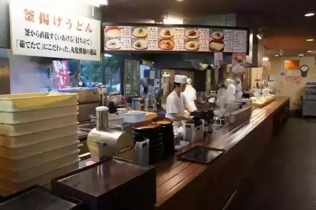 让我们一起到处去旅行,让我们一起去环游世界