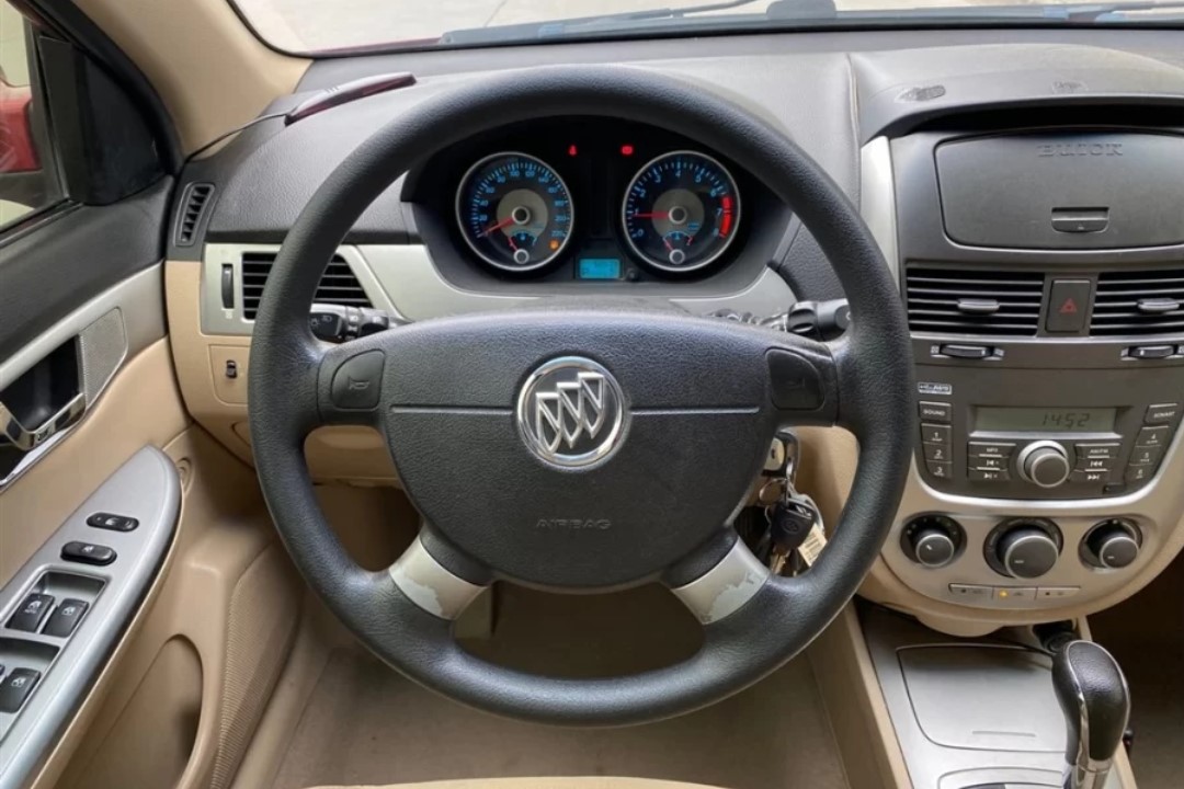 1.6L老凯越,排量虽小高速却很稳,就是故障率挺高