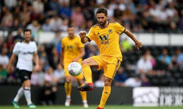 低调的中场大师蒿俊闵,穆里尼奥离开狼队