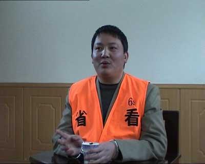 天才自学制毒,北美毒王重金求配方,被抓后挑衅民警:你玩不过我