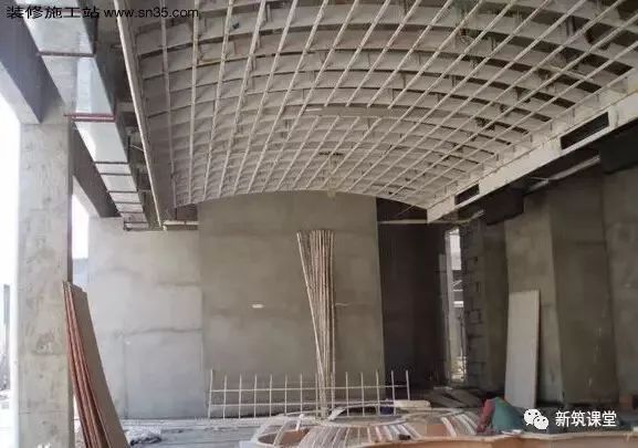 轻钢龙骨石膏板造型吊顶施工视频,石膏板天花吊顶施工全过程