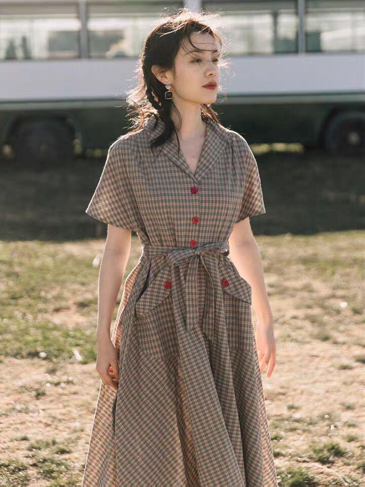 肉肉女生如何显瘦教程,腰粗的女孩子怎么穿搭