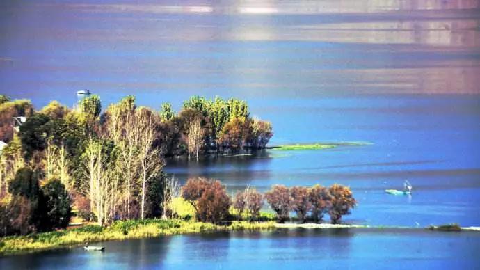 去云南哪里泡温泉最好,云南必去十大景区推荐
