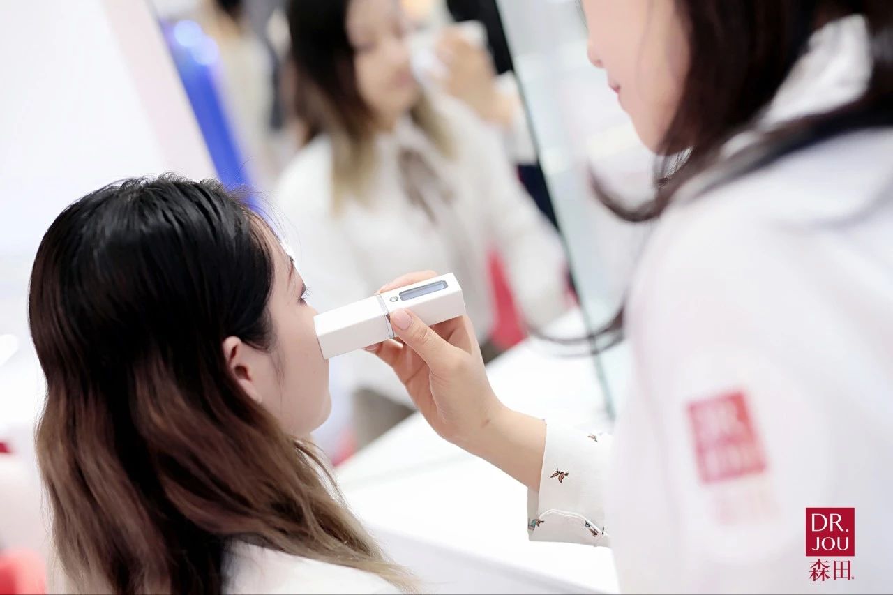 面膜界下一个网红出现！森田联合屈臣氏快闪打造“健康美”