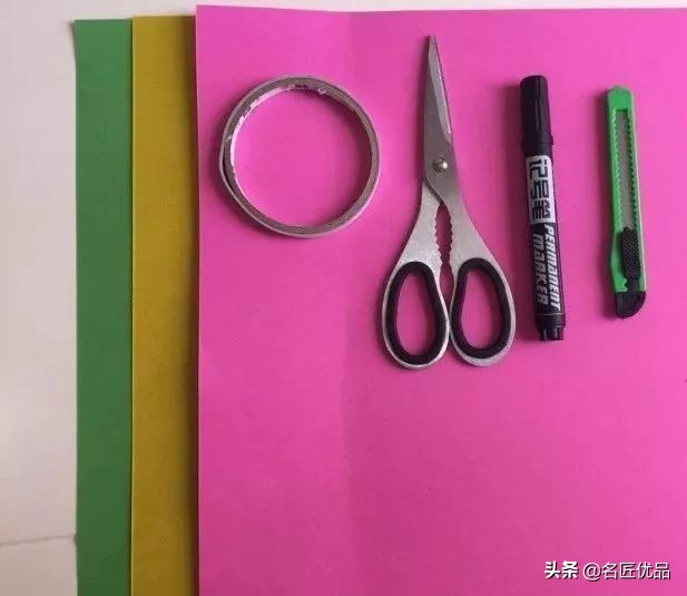 手工制作荷花睡莲,夏天的荷花手工小朋友