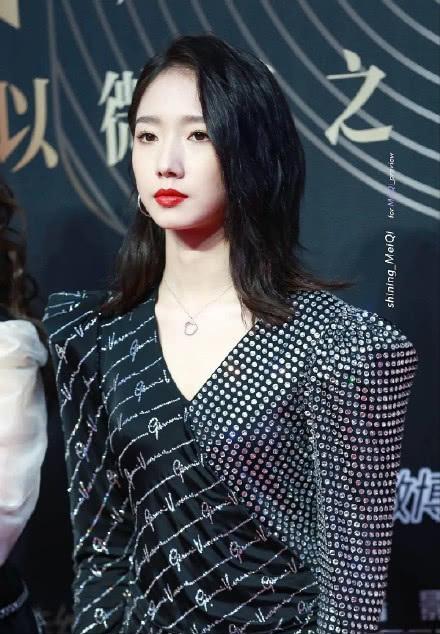 傅菁和孟美岐同框,傅菁孟美岐视频