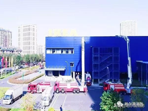 哈尔滨王府井消防演练,哈尔滨市消防支队强化训练