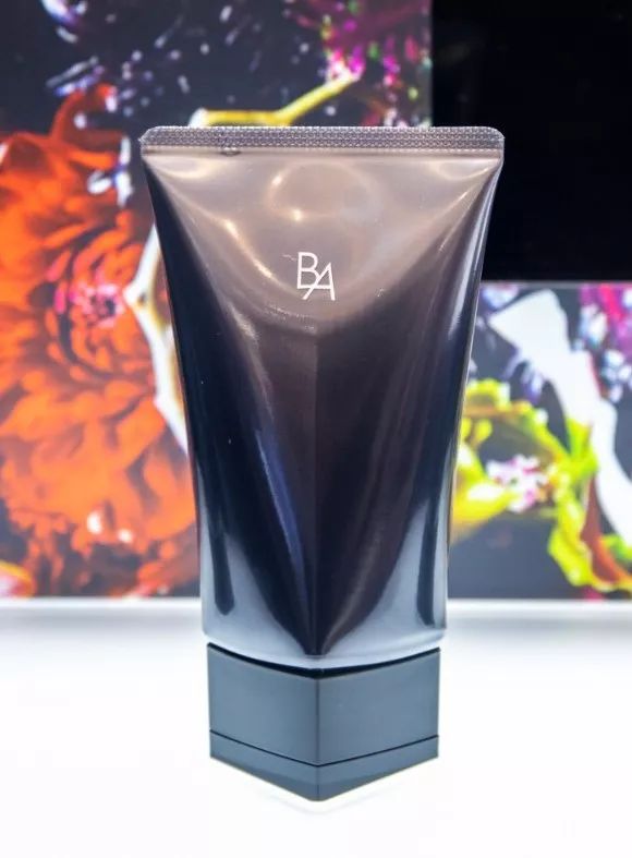 火爆的抖音小红书,pola小红书