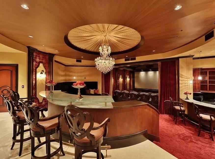 美国网红购豪宅,美国网红买下一万平城堡