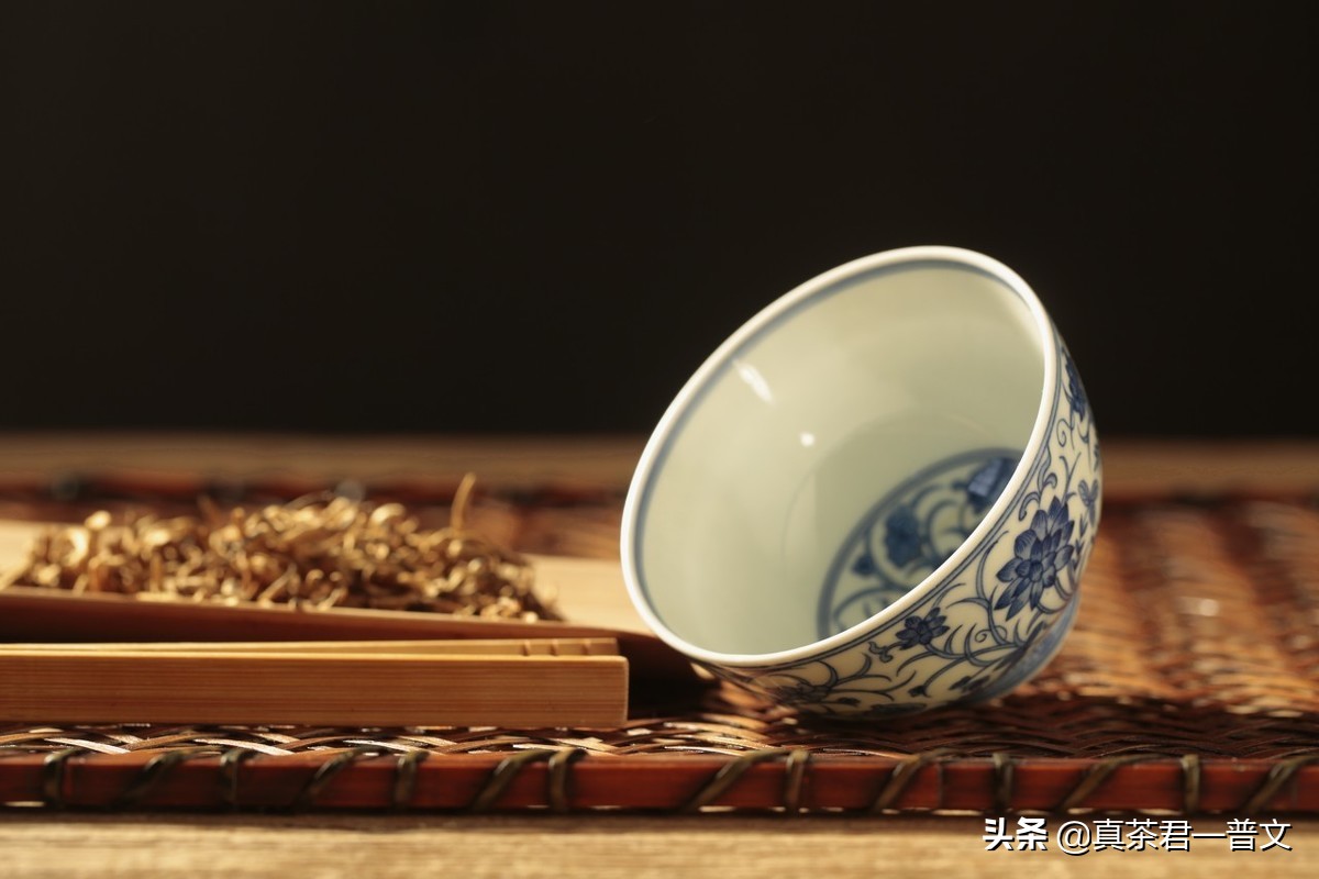 秋天喝野生红茶,秋天喝什么茶好喝又不上火