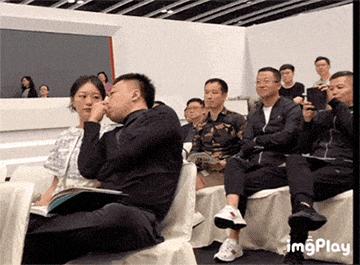 又穿假货被锤！京圈贵妇变寒门贵妇，网红晚晚是怎么沦为全网嘲的