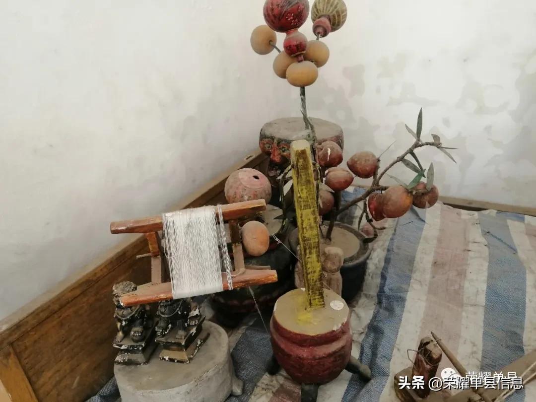 大衣哥朱之文的家乡：88岁的赵鸿燊能倒立、骑独轮车