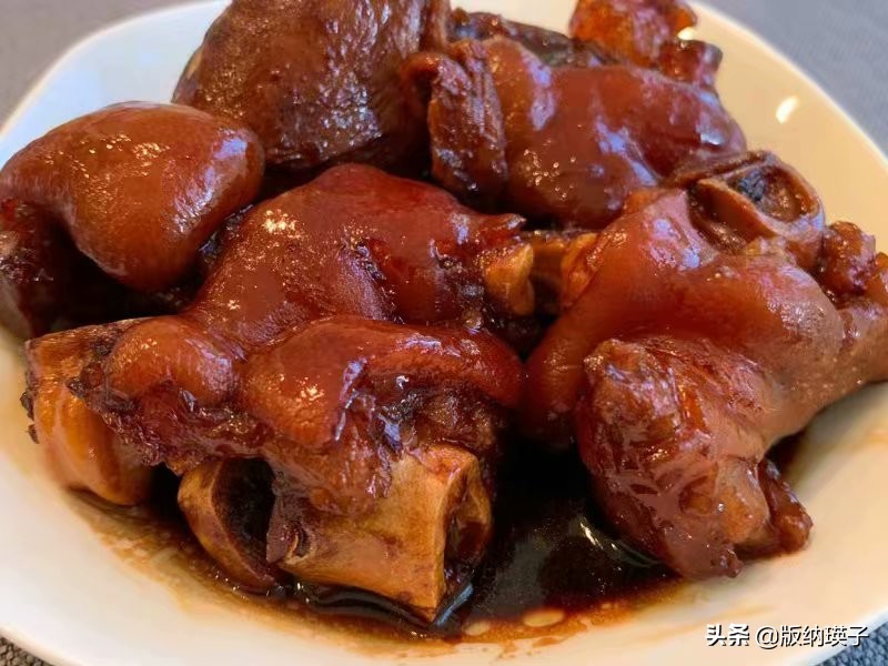 好吃的猪脚姜醋，煲时要不要放水呢？做法值得借荐，你也来试试