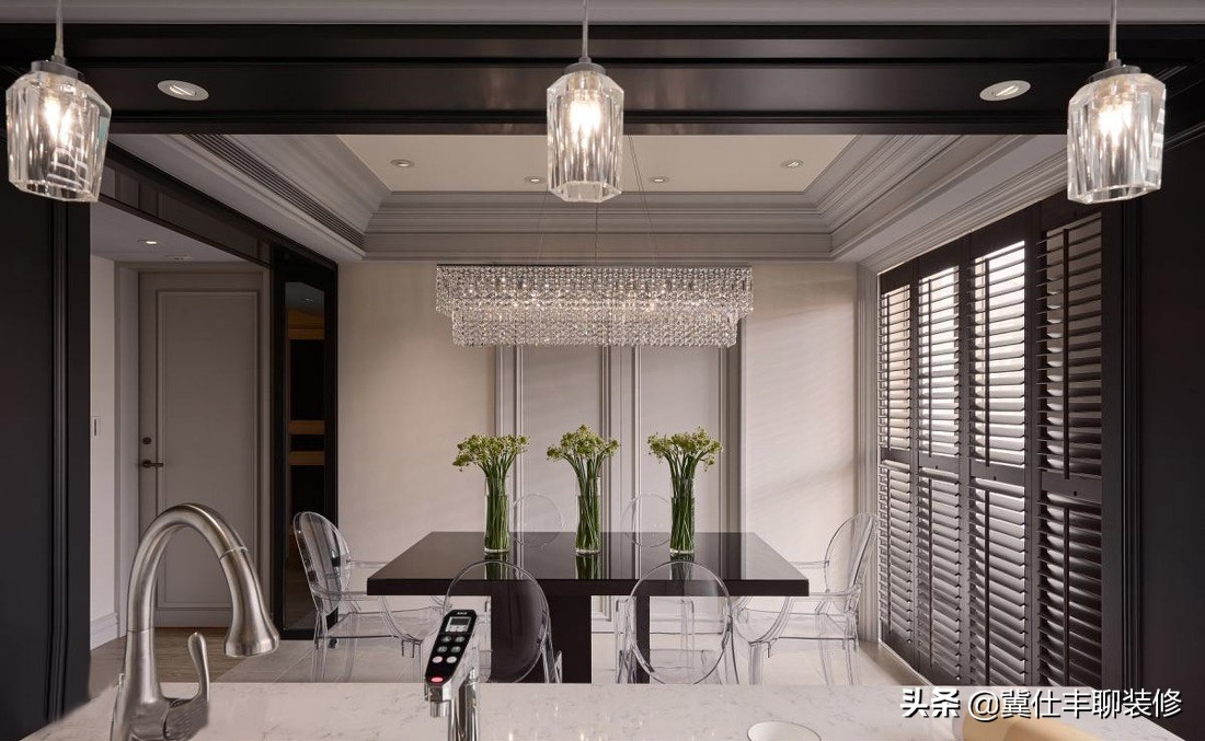 2020最流行石膏吊顶新中式设计图,四格子石膏线吊顶造型简单好看