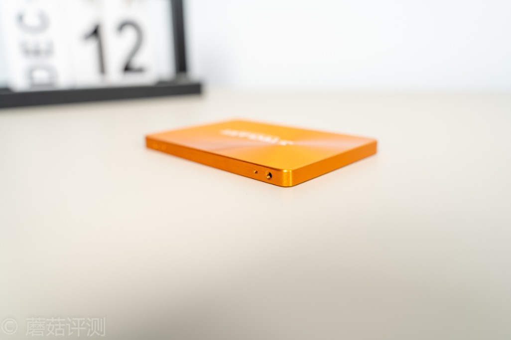 台电极光固态256g测评,台电极光固态硬盘颗粒