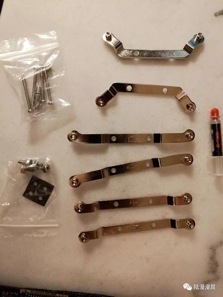 孤勇者mini机箱itx装机,240水冷itx机箱装机全过程