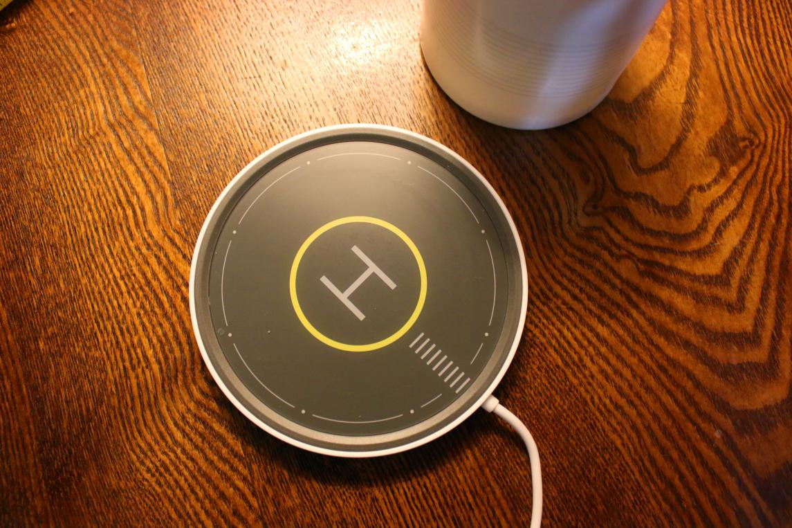 小米9能用磁吸无线充电宝,小米恒温杯垫好还是小熊杯垫好