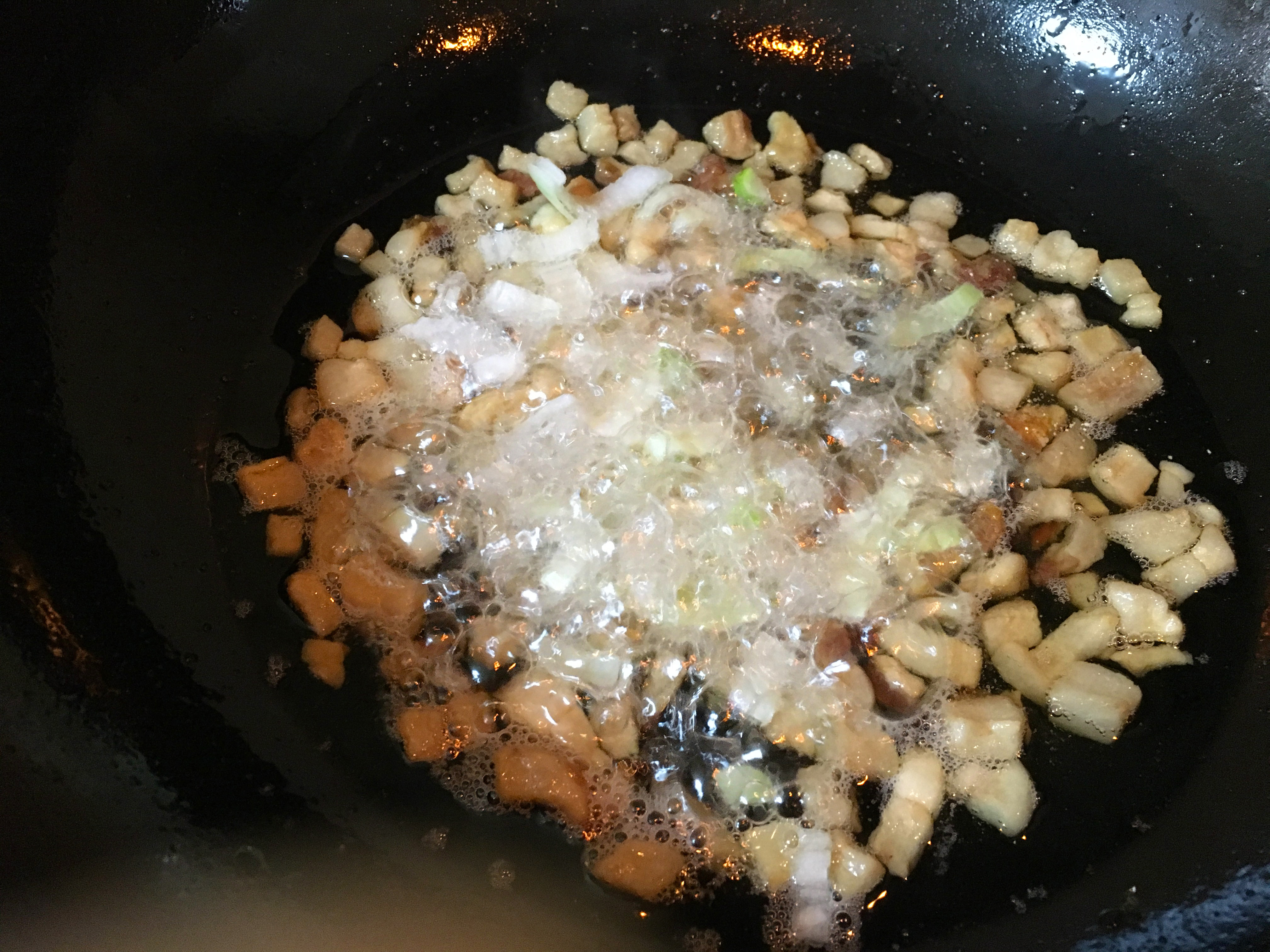 雪里蕻大包子馅做法,雪里蕻豆腐大包子