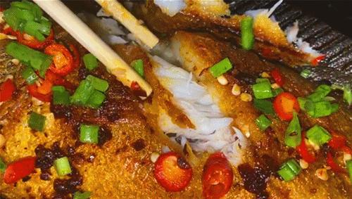 门头沟老牌美食摆上大排档！露天撸串火锅加烤鱼，100元买100瓶U8